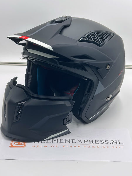 MT Streetfighter S SV Stripe jethelm mat zwart