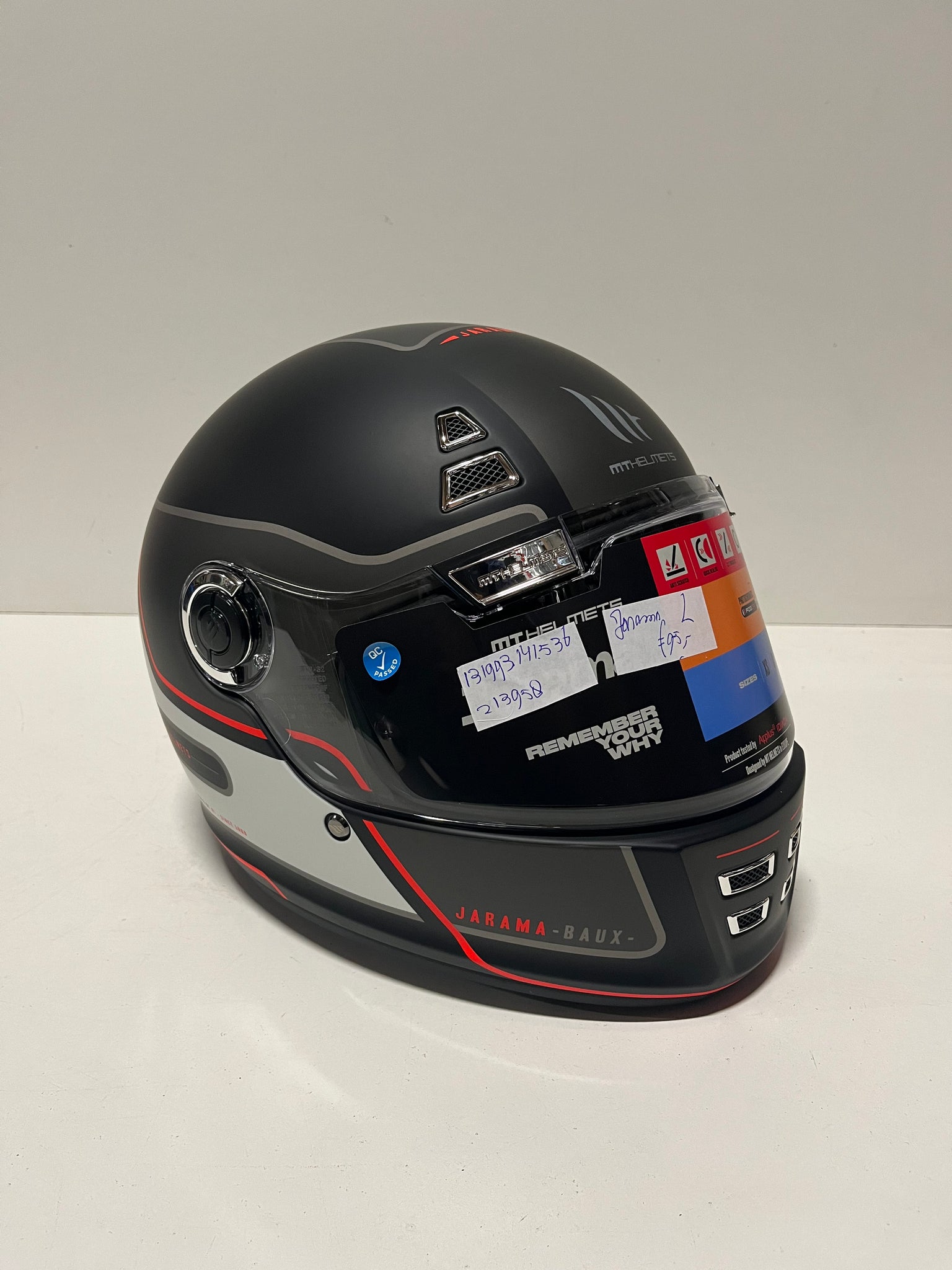 MT Jarama SV Baux integraalhelm mat zwart/rood